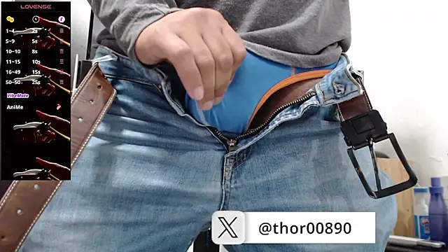 thor000089 online show from March 4, 4:20 am