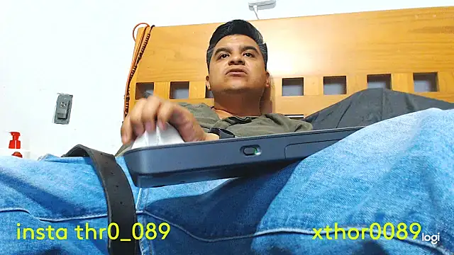 thor000089 online show from May 12, 5:26 am