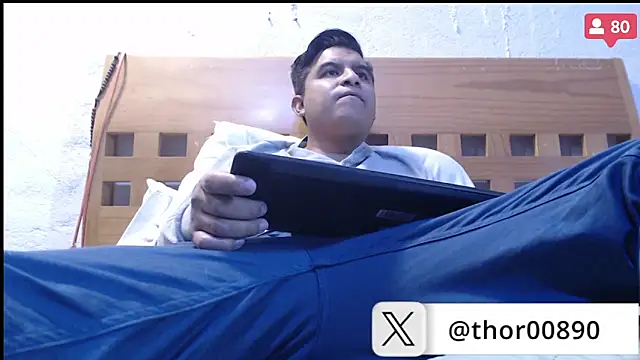 Snapshot of thor000089 chatting on January 29, 5:56 pm thor000089 online show from January 29, 5:56 pm