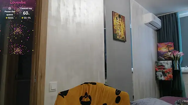 Stacy Davice online show from March 25, 11:20 am