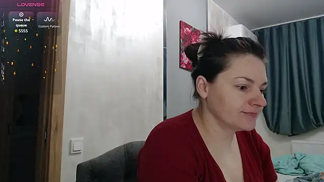 Stacy Davice online show from November 30, 6:14 am