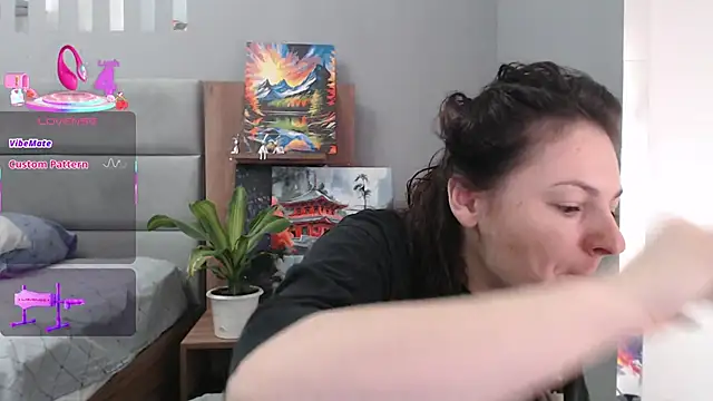 Stacy Davice online show from March 22, 2:58 pm