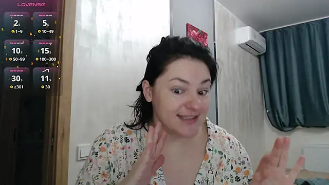 Stacy Davice online show from November 7, 5:28 pm