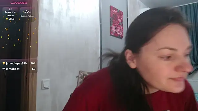 Stacy Davice online show from December 5, 8:39 pm