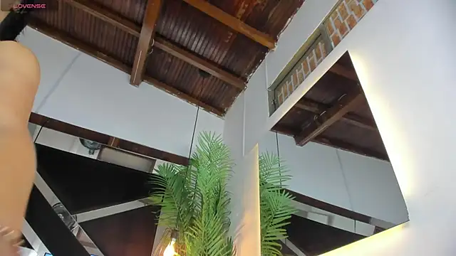 Snapshot of candy_sweet_ chatting on March 10, 6:12 pm candy sweet online show from March 10, 6:12 pm