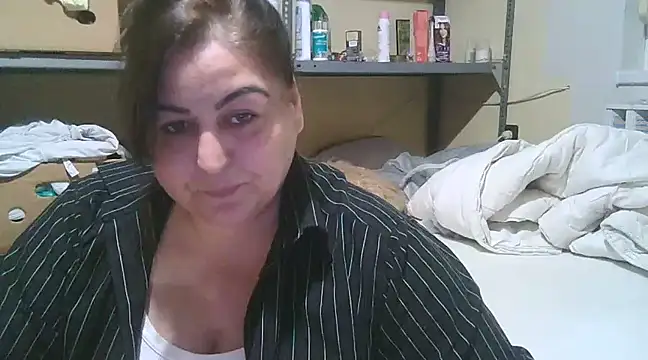 Snapshot of Mileva88 chatting on January 6, 5:06 pm Mileva88 online show from January 6, 5:06 pm