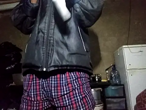 clintsix online show from April 14, 10:26 pm