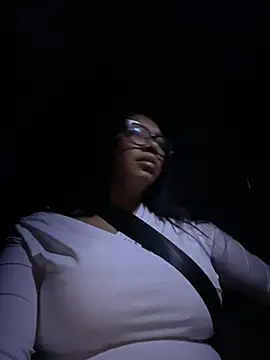 Snapshot of sha_squirt chatting on January 29, 7:43 pm sha squirt online show from January 29, 7:43 pm