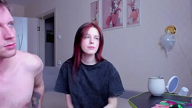 DavidAndSophie online show from March 27, 8:37 am