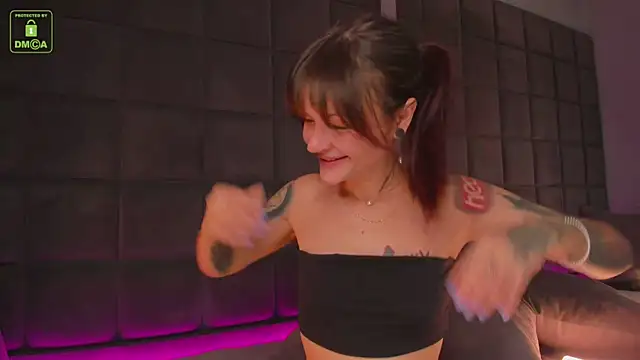 Snapshot of Jill_Vega chatting on September 18, 4:48 am Jill Vega online show from September 18, 4:48 am