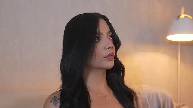 sarah hiill online show from February 6, 1:01 am