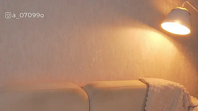 sarah hiill online show from February 13, 11:49 pm