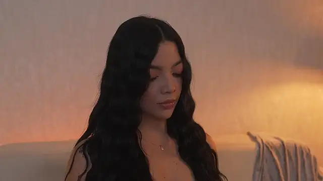 sarah hiill online show from March 12, 11:09 pm