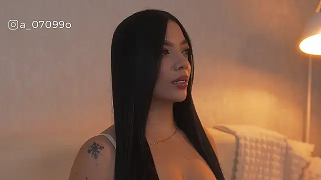 sarah hiill online show from February 20, 12:07 am