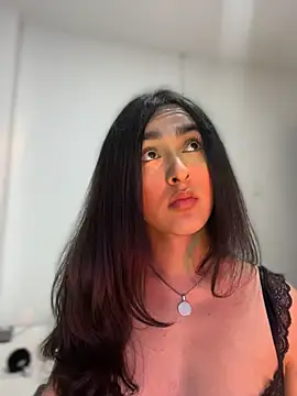 MiahWindsor online show from November 8, 4:27 am