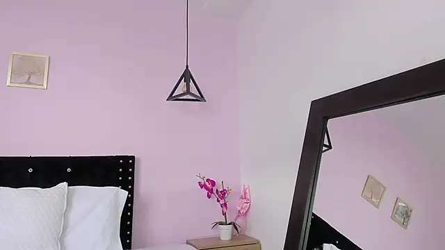 CeliWoods online show from March 22, 4:37 pm