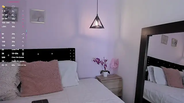 CeliWoods online show from September 17, 11:23 am