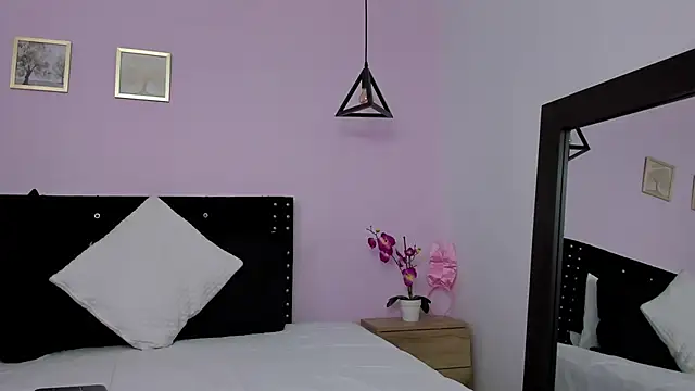 CeliWoods online show from March 7, 12:01 pm