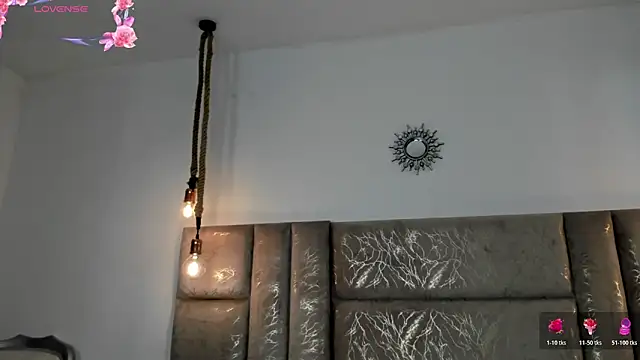 CeliWoods online show from March 22, 11:01 am