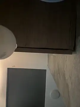 CeliWoods online show from December 21, 10:06 am