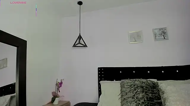 CeliWoods online show from November 24, 11:21 am