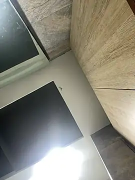 CeliWoods online show from February 13, 10:37 am