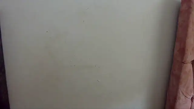 charrysexy1 online show from December 17, 6:57 pm