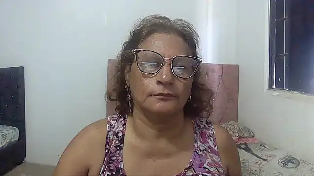 charrysexy1 online show from October 26, 2:17 pm