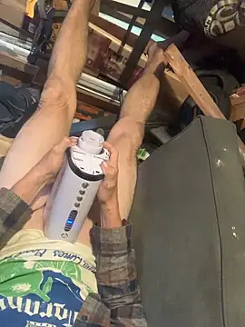 Snapshot of Likewise chatting on February 23, 8:20 pm Likewise online show from February 23, 8:20 pm