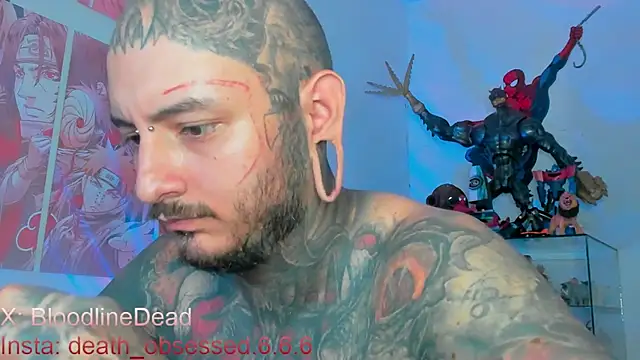 Snapshot of DEATHINK666XX chatting on October 3, 6:42 pm DEATHINK666XX online show from October 3, 6:42 pm