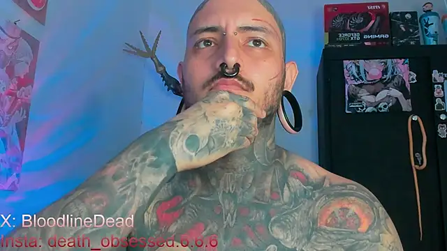 Snapshot of DEATHINK666XX chatting on September 24, 6:25 pm DEATHINK666XX online show from September 24, 6:25 pm