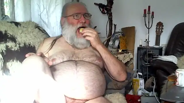 SexySantaC online show from November 14, 10:41 am