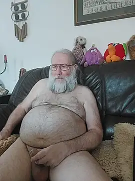 SexySantaC online show from March 4, 8:44 am