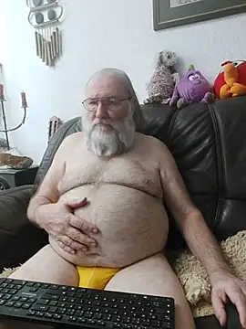 SexySantaC online show from March 12, 8:02 pm