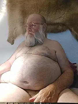Snapshot of SexySantaC chatting on May 16, 9:25 pm SexySantaC online show from May 16, 9:25 pm