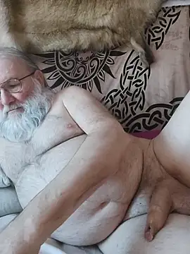 SexySantaC online show from March 6, 8:09 am