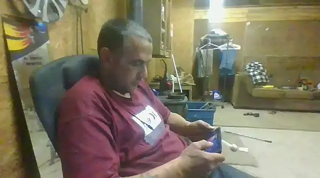 Snapshot of hardcok4u2abuse40 chatting on February 9, 6:54 am hardcok4u2abuse40 online show from February 9, 6:54 am