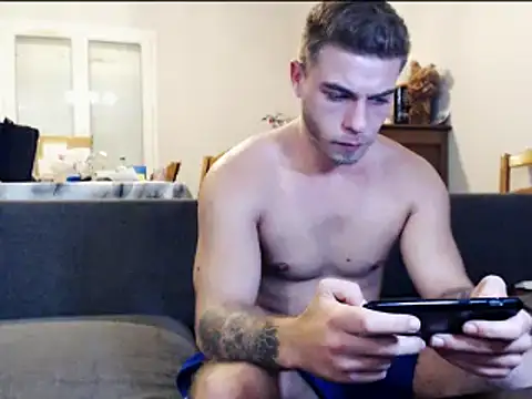 Elkafit28 online show from April 2, 9:21 pm