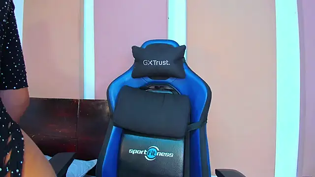 abbyblairs3 online show from February 6, 5:47 am