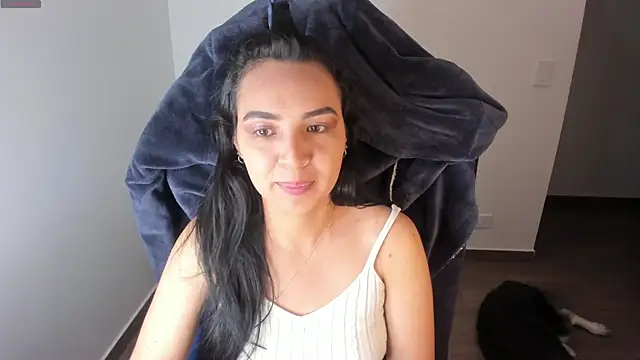 Snapshot of Miss_Nicole chatting on October 18, 1:29 am Miss Nicole online show from October 18, 1:29 am