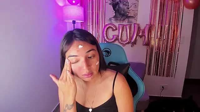 Miss Nicole online show from June 7, 7:41 pm