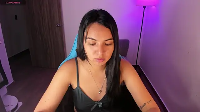 Miss Nicole online show from March 27, 7:26 pm