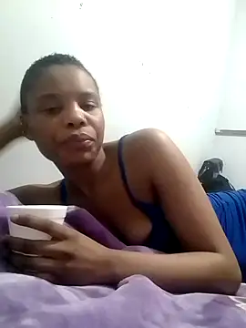 Snapshot of DirtyLuh chatting on October 6, 3:51 am DirtyLuh online show from October 6, 3:51 am