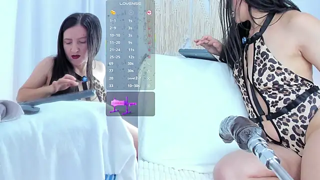 evaa rose online show from April 5, 2:24 pm