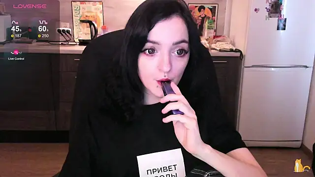 Snapshot of spticc chatting on October 27, 8:15 am spticc online show from October 27, 8:15 am