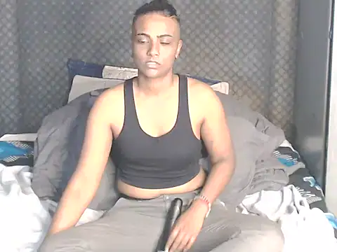 Dominate-stud online show from March 4, 5:21 pm