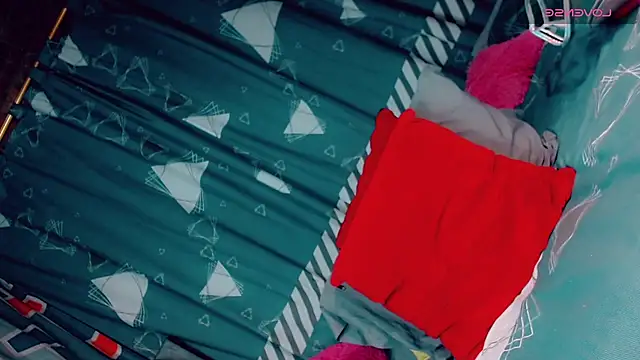 CharlotteBigCock online show from October 24, 3:33 pm