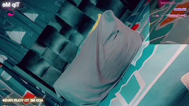 Snapshot of CharlotteBigCock chatting on February 20, 2:30 pm CharlotteBigCock online show from February 20, 2:30 pm