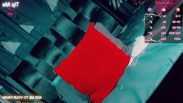 Snapshot of CharlotteBigCock chatting on February 26, 2:28 pm CharlotteBigCock online show from February 26, 2:28 pm