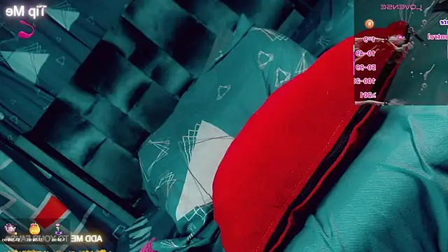 CharlotteBigCock online show from March 7, 2:33 pm